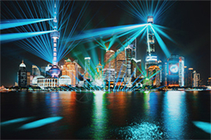 浪漫上海夜游：与爱人共享绝美夜景